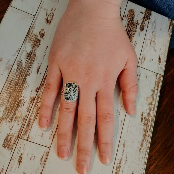 Medicine Bow Plume Agate Ring - Picture 4 of 7